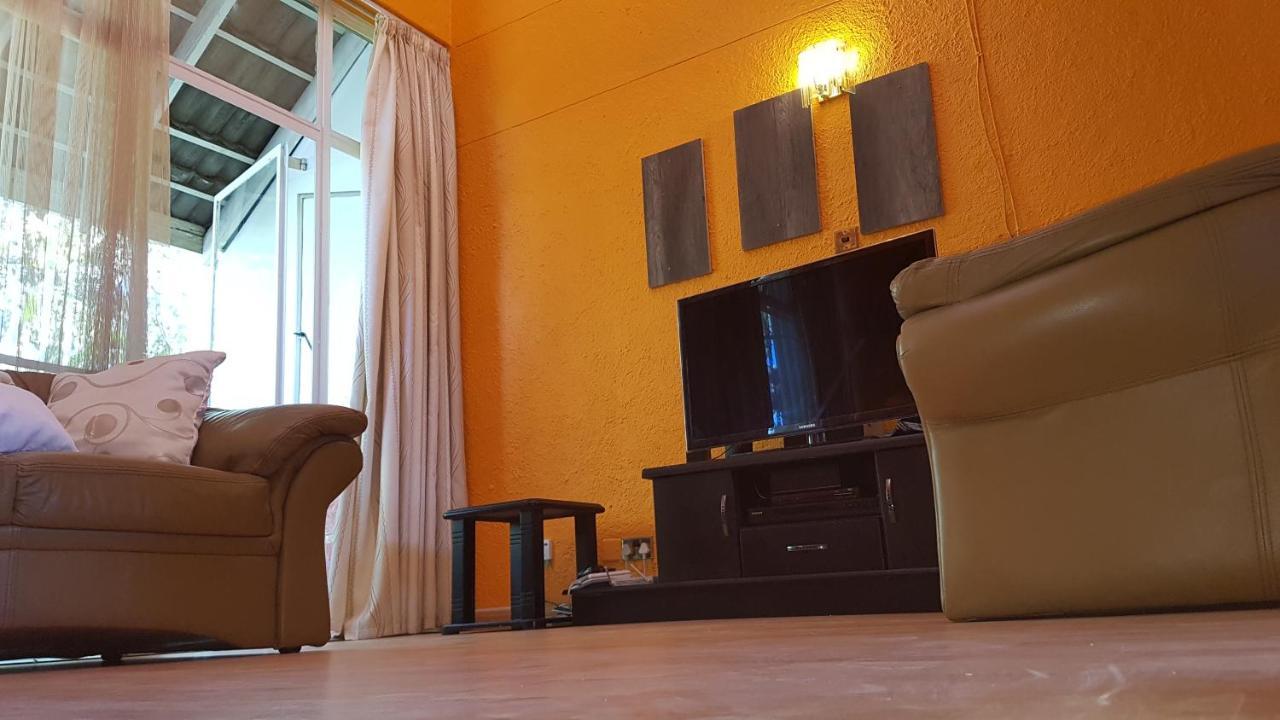 Lolo'S 1Bed Apt-Best Location-2Balconies Harare Extérieur photo