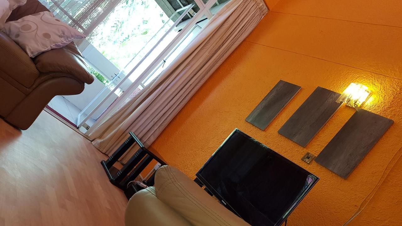 Lolo'S 1Bed Apt-Best Location-2Balconies Harare Extérieur photo